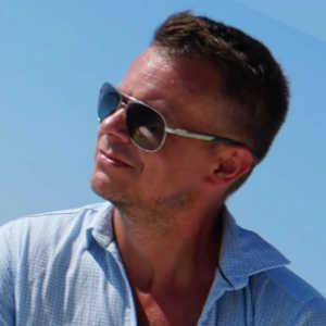 Дмитрий Коновалов